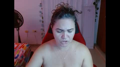 venecasexy44 online show from 09/10/25, 01:22