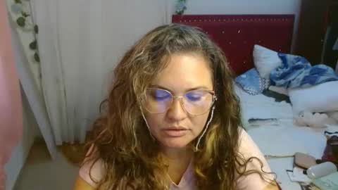 venecasexy44 online show from 11/06/25, 12:06