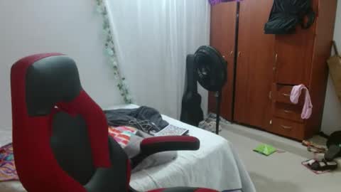 venecasexy44 online show from 03/06/26, 10:45