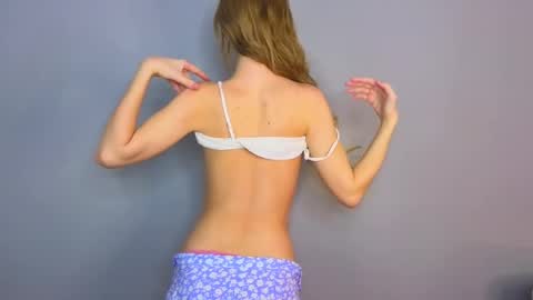 Venelopa online show from 02/16/25, 10:43