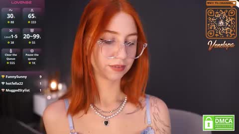 Venelopa online show from 12/17/25, 03:07