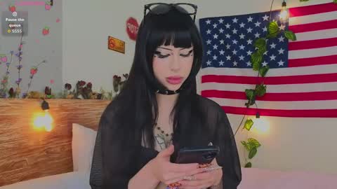 Vivian online show from 04/13/26, 03:01