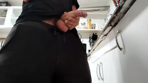 venosade40 online show from 10/22/25, 07:57