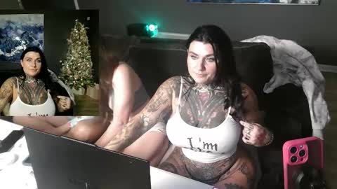 VentressInk online show from 11/15/25, 02:09