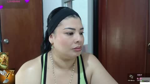 Snapshot of venus1111_ chatting on 05/12/26, 10:18 HI IM VENUS SMALL BOOBS BIG HEART WARM PUSSY online show from 05/12/26, 10:18