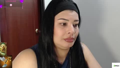 Snapshot of venus1111_ chatting on 05/14/26, 10:27 HI IM VENUS SMALL BOOBS BIG HEART WARM PUSSY online show from 05/14/26, 10:27