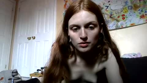 Snapshot of venus333venus chatting on 07/17/26, 06:35 venus333venus online show from 07/17/26, 06:35