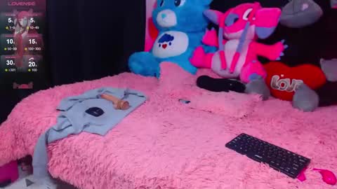 eva online show from 02/12/25, 11:51