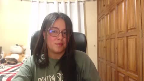 Snapshot of venus_cat_ chatting on 07/12/26, 01:51 Venus online show from 07/12/26, 01:51