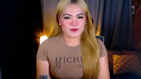 Snapshot of venus_colly chatting on 07/06/26, 04:31 I am Colly Your mystery girl online show from 07/06/26, 04:31