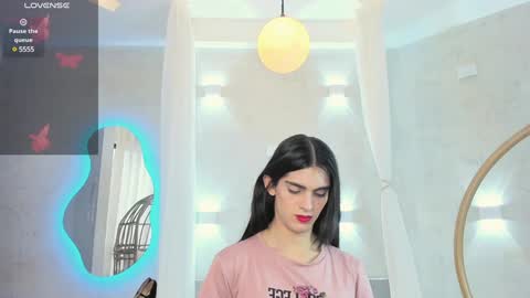 VENUS online show from 02/06/25, 01:32