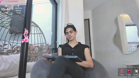 VENUS online show from 03/07/25, 12:23