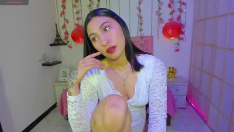 Mary online show from 03/03/25, 01:20