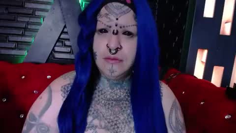Snapshot of venus_rock chatting on 06/12/26, 01:21 Venus Ink online show from 06/12/26, 01:21