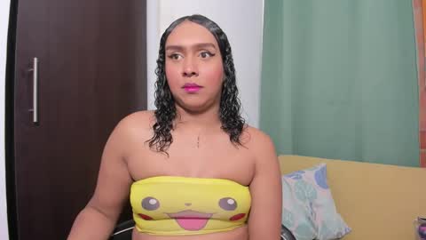 Luisa online show from 12/17/24, 01:38