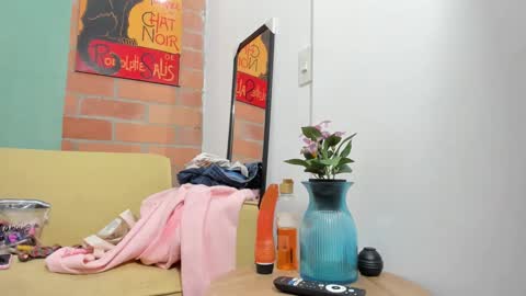 Luisa online show from 12/17/24, 06:09