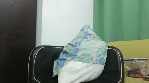 Luisa online show from 01/08/25, 04:12