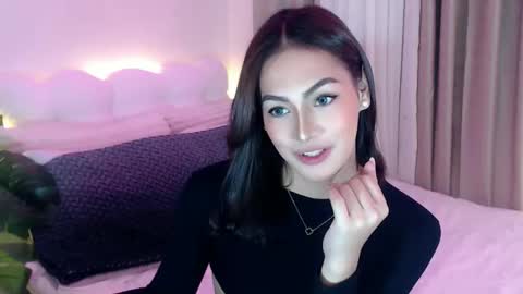 Snapshot of venus_sunrise07xx chatting on 05/28/26, 08:06 Venus Sunrise Bombshell online show from 05/28/26, 08:06