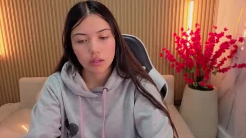 Venus  online show from 02/04/26, 01:17