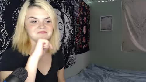 Miss Venus online show from 09/17/25, 08:54