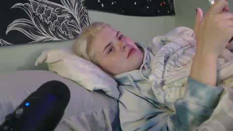 Miss Venus online show from 10/06/25, 01:08