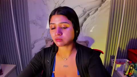 Snapshot of venusowen_ chatting on 05/04/26, 02:02 Venusowen online show from 05/04/26, 02:02