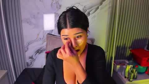 Snapshot of venusowen_ chatting on 05/06/26, 01:27 Venusowen online show from 05/06/26, 01:27