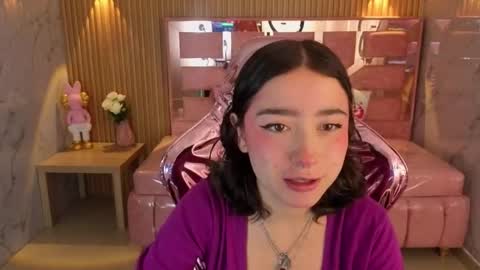 venuss online show from 12/16/25, 01:16