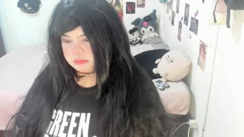 Venuss  online show from 11/14/25, 12:26