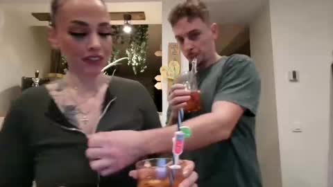 Snapshot of venustatoue chatting on 01/09/26, 07:48 venus online show from 01/09/26, 07:48