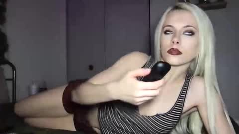 venustheflytrap online show from 03/23/26, 01:09