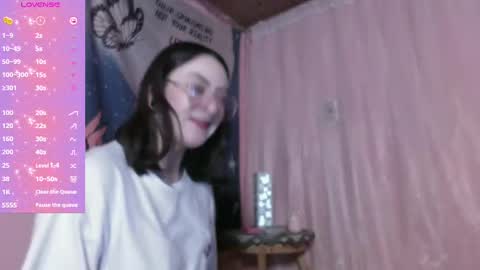 . .      online show from 03/10/25, 12:15