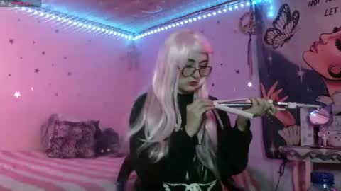  . .      online show from 08/06/26, 12:56