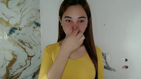 Snapshot of veola_sexy chatting on 02/16/26, 01:24 veola_sexy online show from 02/16/26, 01:24