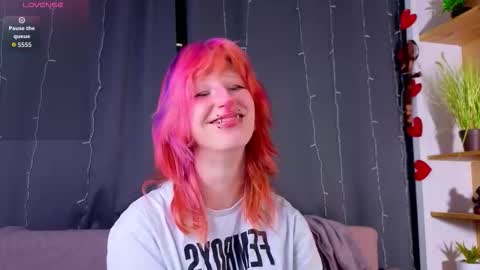 Snapshot of veolatownson chatting on 03/02/26, 08:15 Erica online show from 03/02/26, 08:15