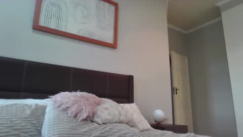 vera1983xx online show from 12/13/24, 12:06