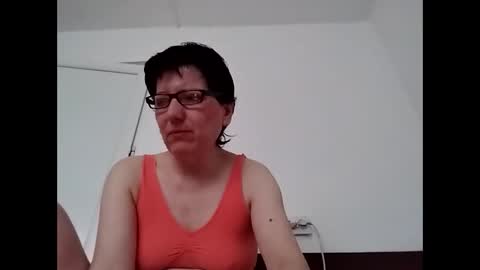 Snapshot of vera_elle chatting on 04/30/26, 05:58 Vera online show from 04/30/26, 05:58
