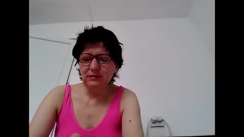 Snapshot of vera_elle chatting on 05/02/26, 05:56 Vera online show from 05/02/26, 05:56