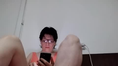 Snapshot of vera_elle chatting on 05/27/26, 02:08 Vera online show from 05/27/26, 02:08