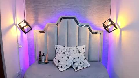 Snapshot of verabest chatting on 01/09/26, 11:57 Domelipa online show from 01/09/26, 11:57