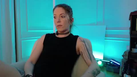 Vera Victors online show from 04/12/26, 03:11