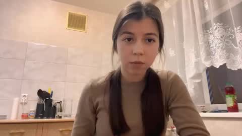 Snapshot of verdiedemoss chatting on 11/18/25, 12:31 Verdi online show from 11/18/25, 12:31