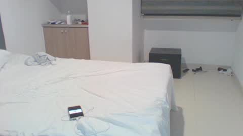 vergagolosa22 online show from 02/10/25, 04:41