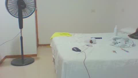 vergagolosa22 online show from 11/10/25, 05:28