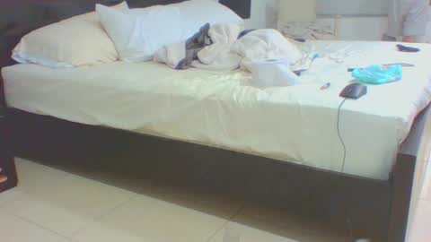 vergagolosa22 online show from 02/05/26, 05:45