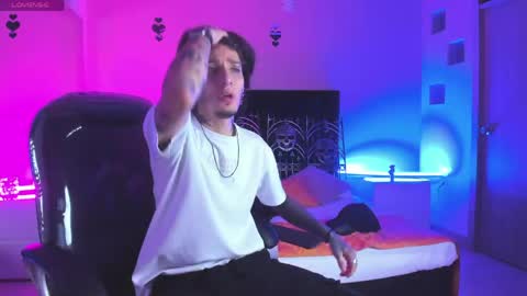 vergil_noir online show from 04/22/26, 05:43