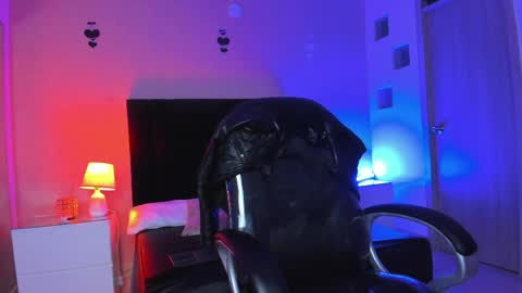 Snapshot of vergil_noir chatting on 05/06/26, 05:03 vergil_noir online show from 05/06/26, 05:03