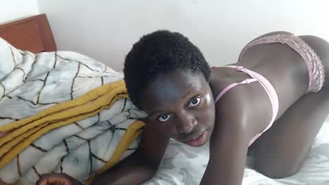 verina_ online show from 04/22/26, 09:01