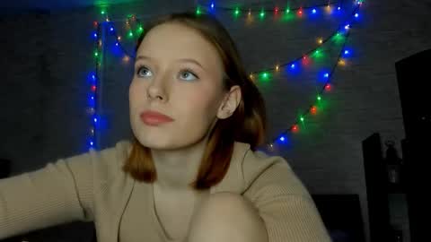 Snapshot of verlinehartwell chatting on 01/15/26, 08:30 Michelle online show from 01/15/26, 08:30