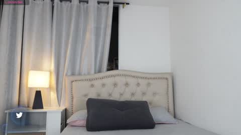 vero_cam online show from 12/03/24, 11:13